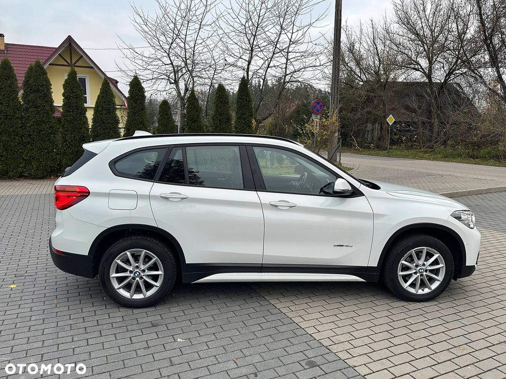 BMW X1 sDrive18d Sport Line - 6