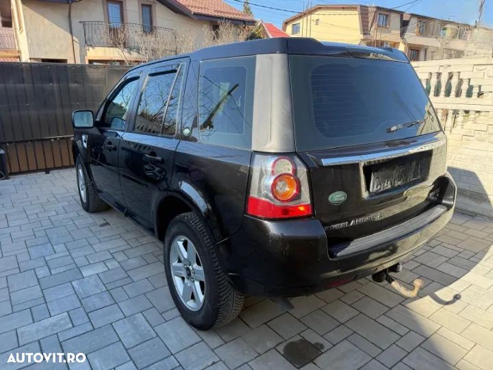 Land Rover Freelander - 4