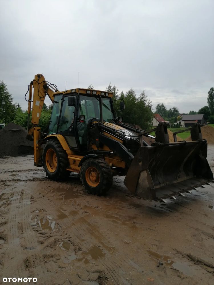 Caterpillar 428D - 1