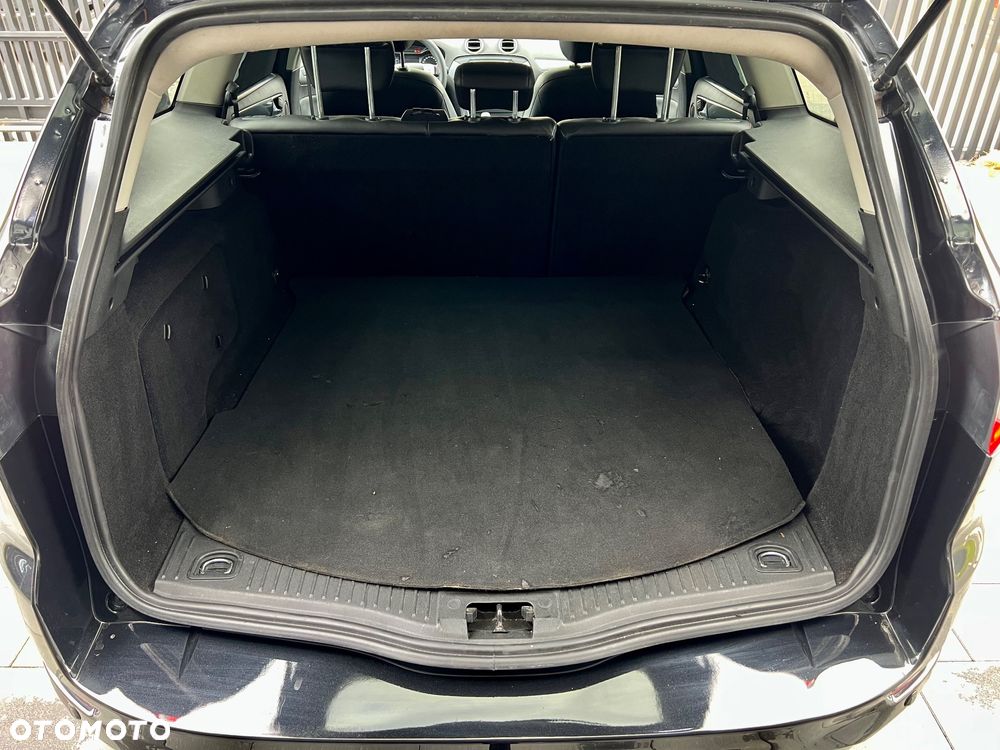 Ford Mondeo 2.0 TDCi Titanium S - 32