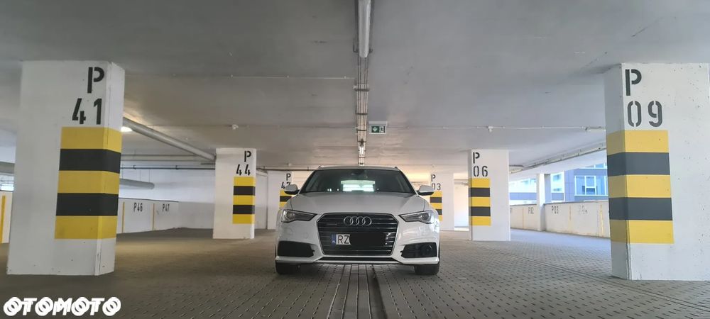 Audi A6 Avant 2.0 TDI Ultra S tronic - 11