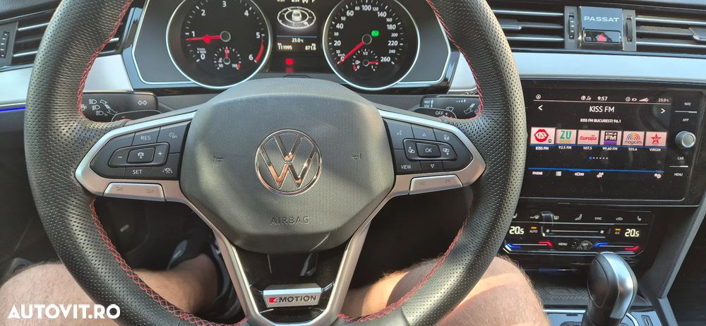 Volkswagen Passat 2.0 TDI DSG 4Mot Highline - 18