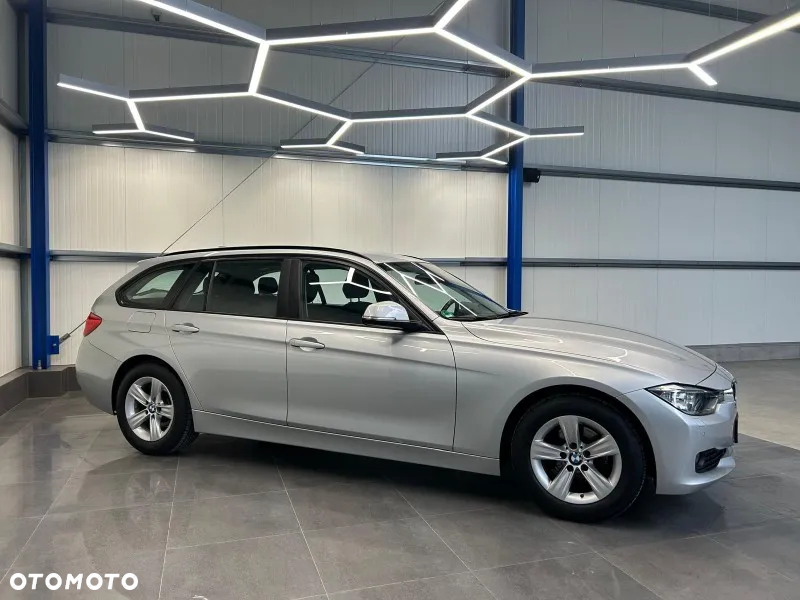 BMW Seria 3 318d - 8