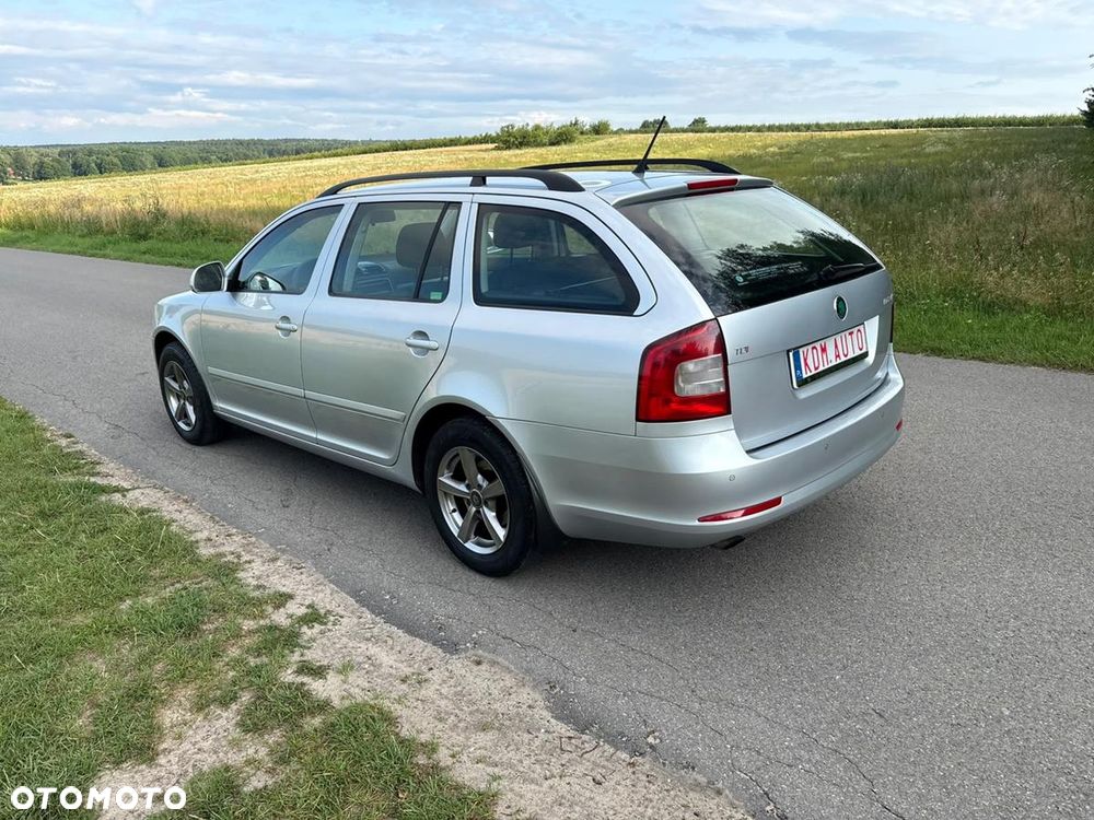 Skoda Octavia 2.0 TDI Ambiente - 12