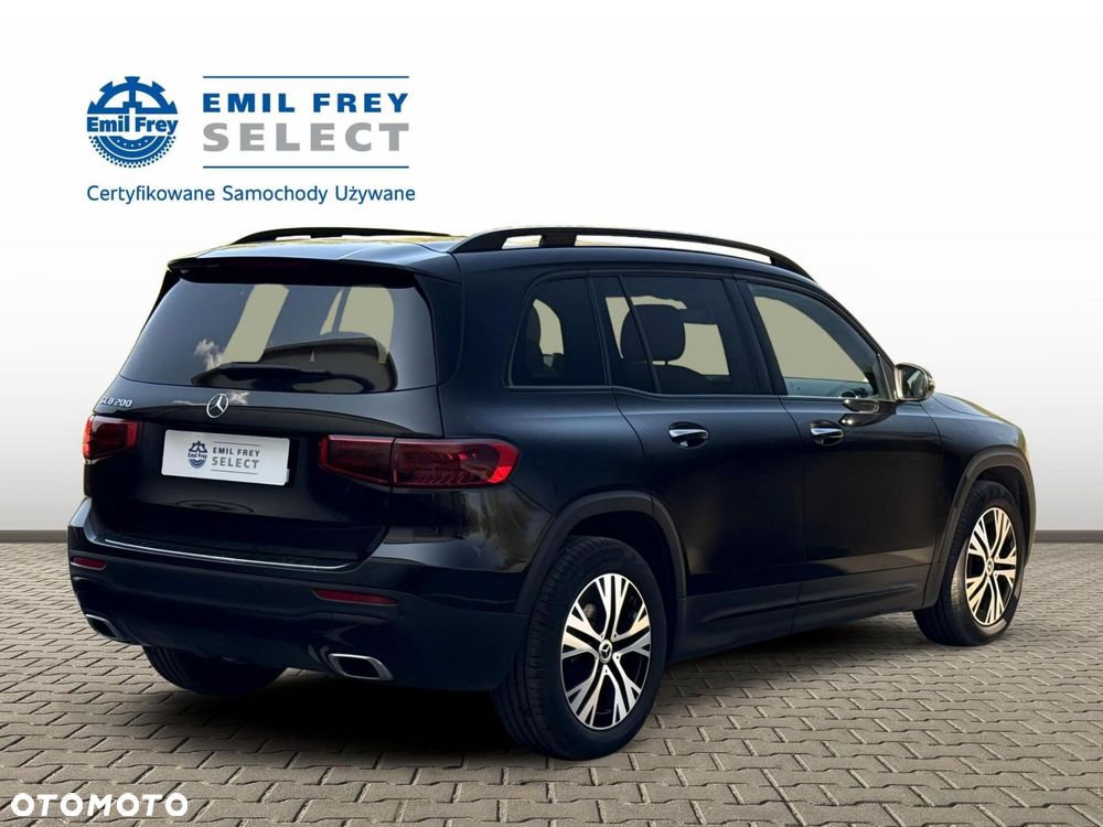 Mercedes-Benz GLB - 6