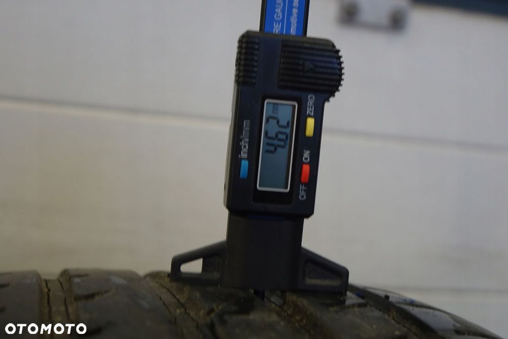 NR 547 Opona Lato 225/45/17 Hankook ok. 6,36mm - 7