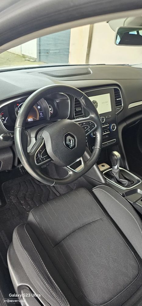 Renault Mégane Sport Tourer 1.5 Blue dCi Limited EDC - 9