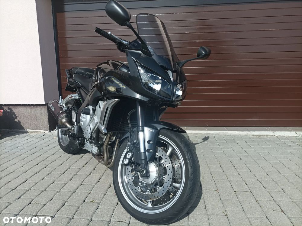Yamaha FZ - 1