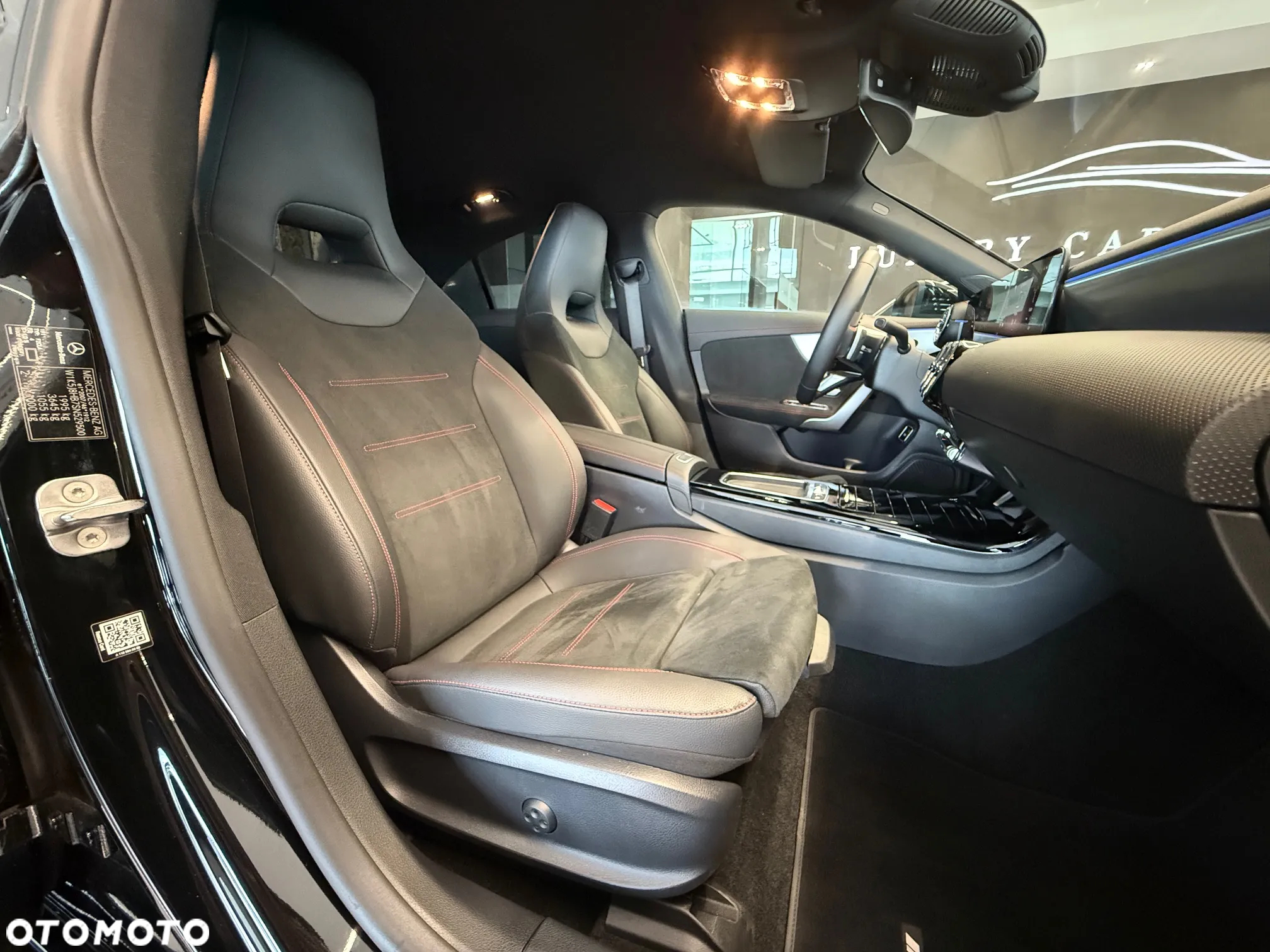 Mercedes-Benz CLA 200 AMG Line 7G-DCT - 16