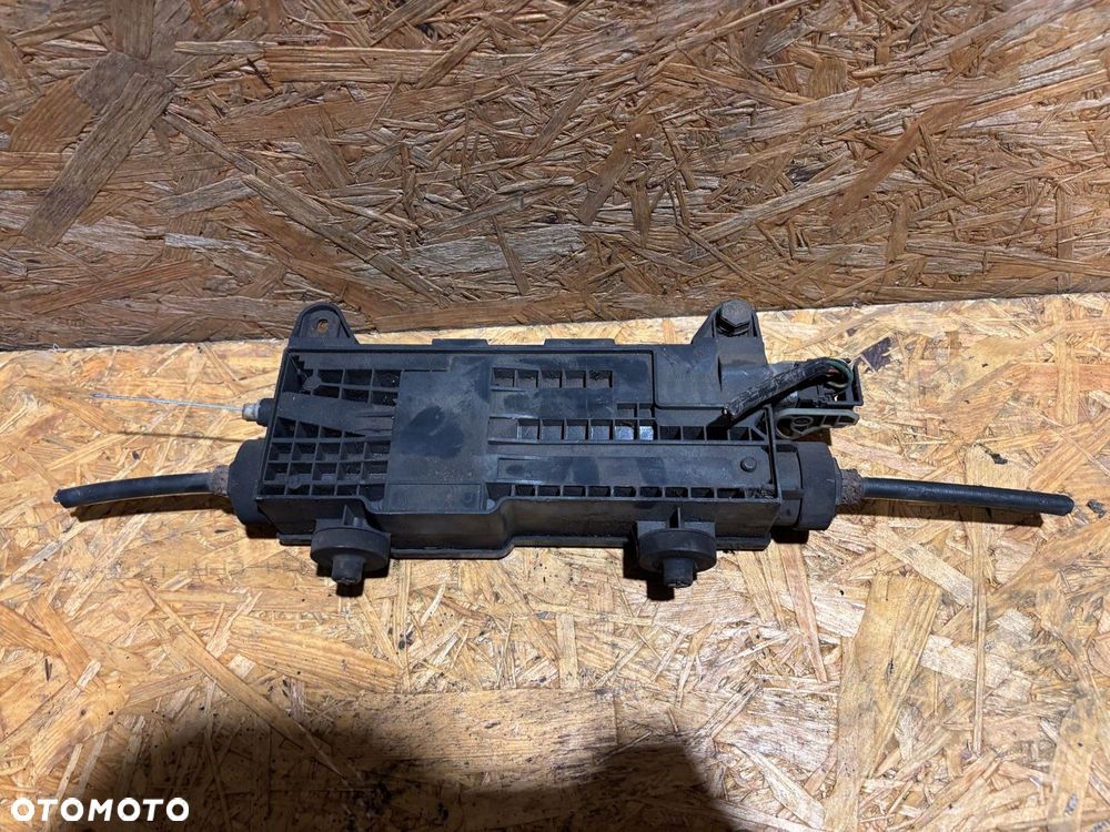 LAND ROVER DISCOVERY IV 4 MECHANIZM SIŁOWNIK HAMULCA RĘCZNEGO AH22-2C496-AF - 3
