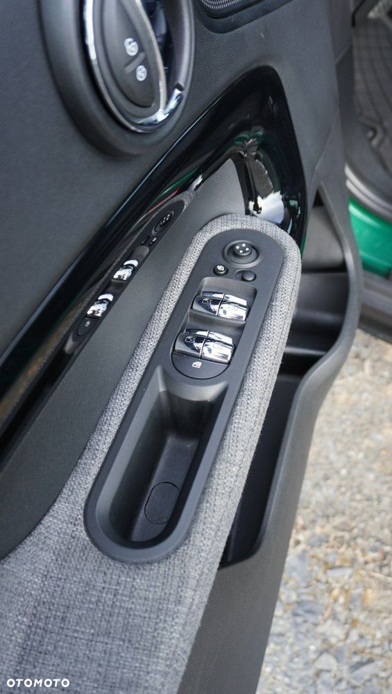 MINI Countryman - 24