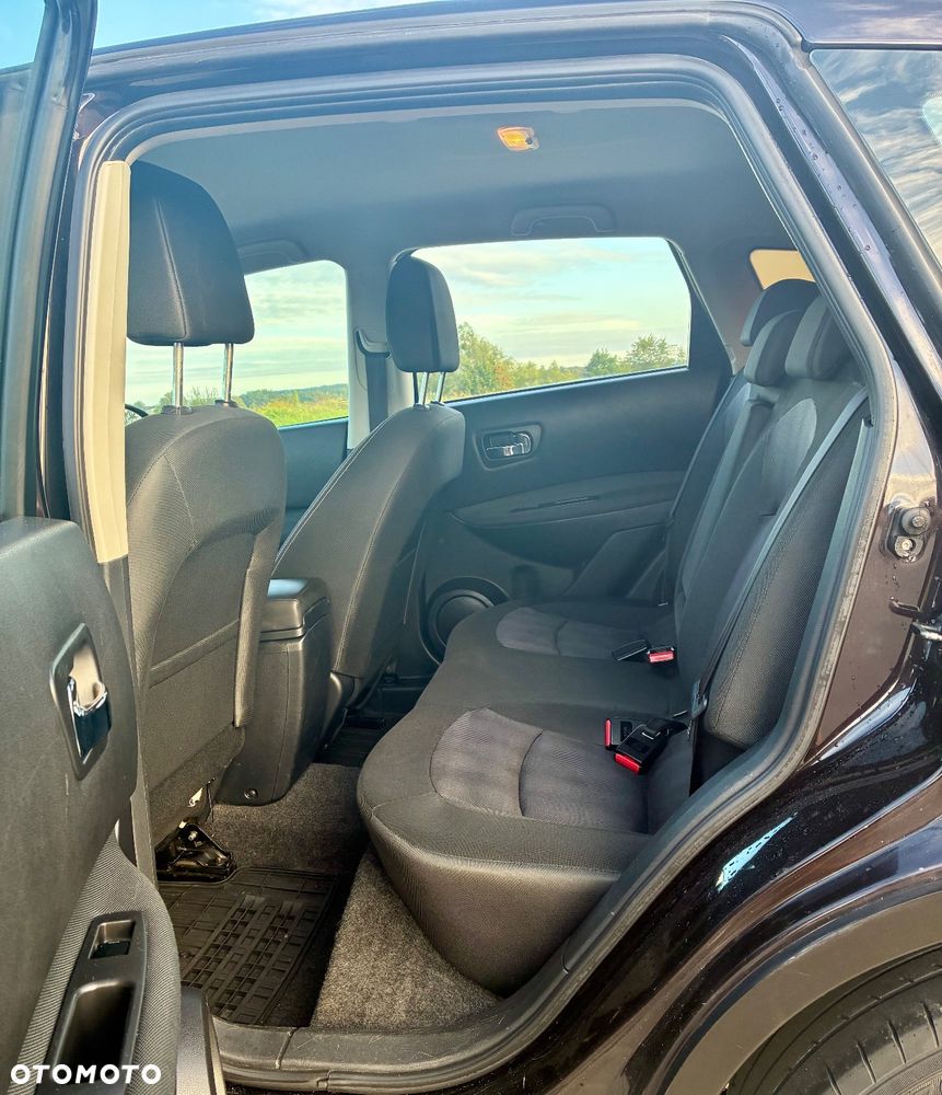 Nissan Qashqai 2.0 lounge - 10