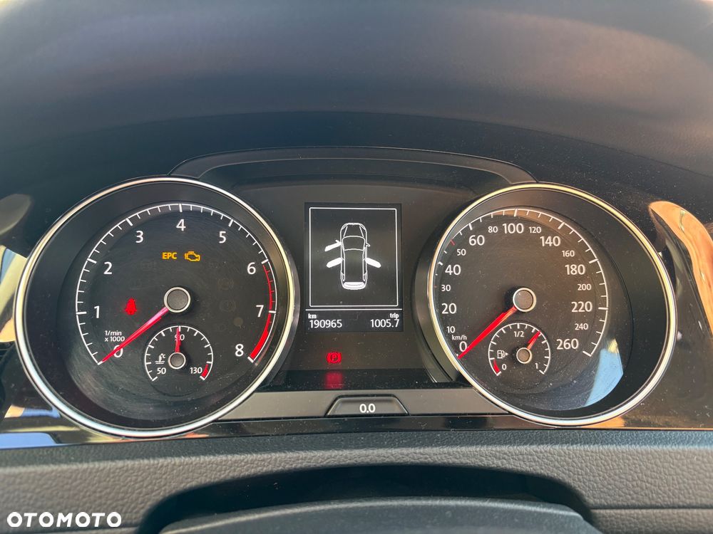 Volkswagen Golf - 14