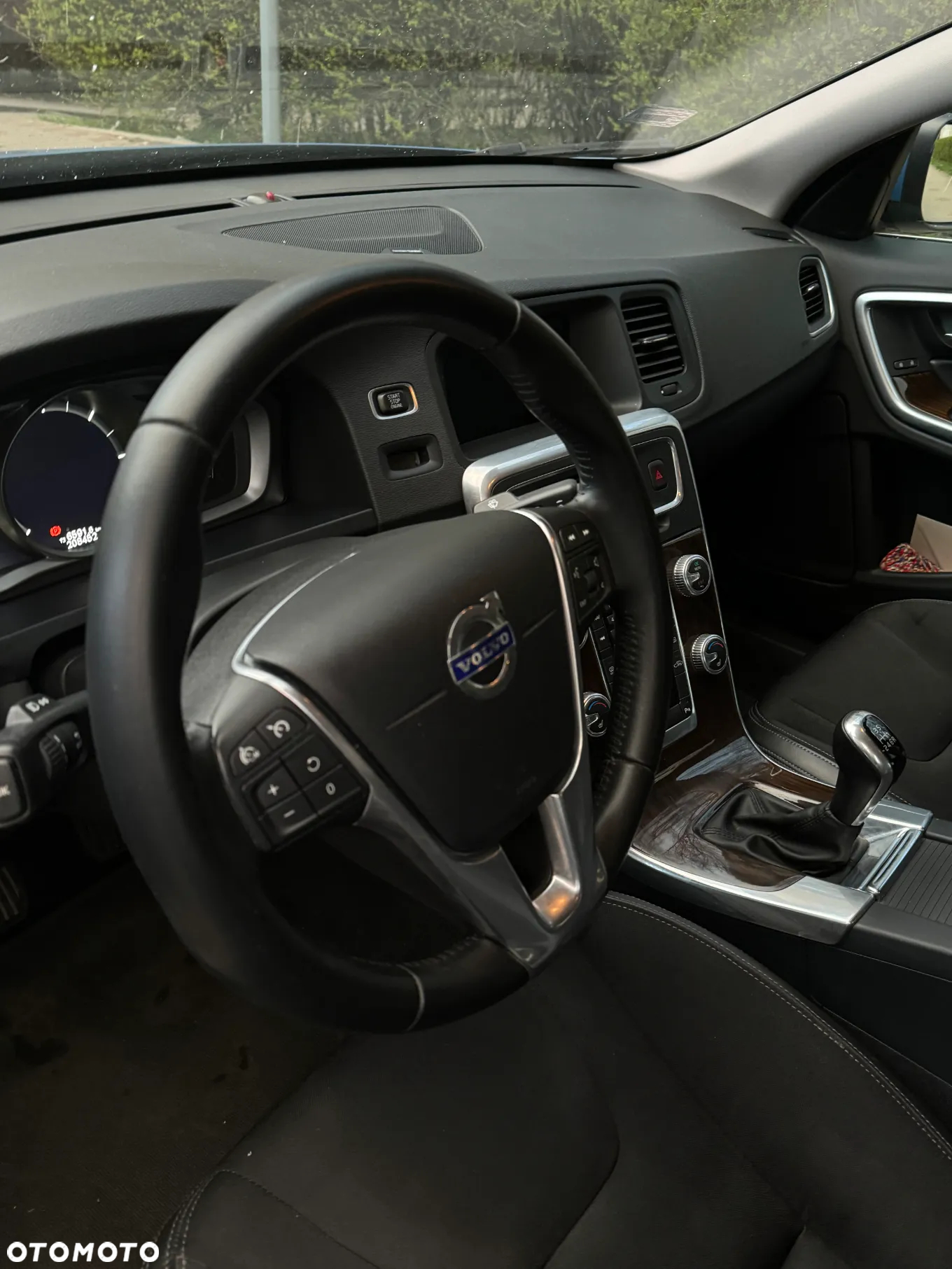 Volvo S60 D4 Drive-E Momentum - 16