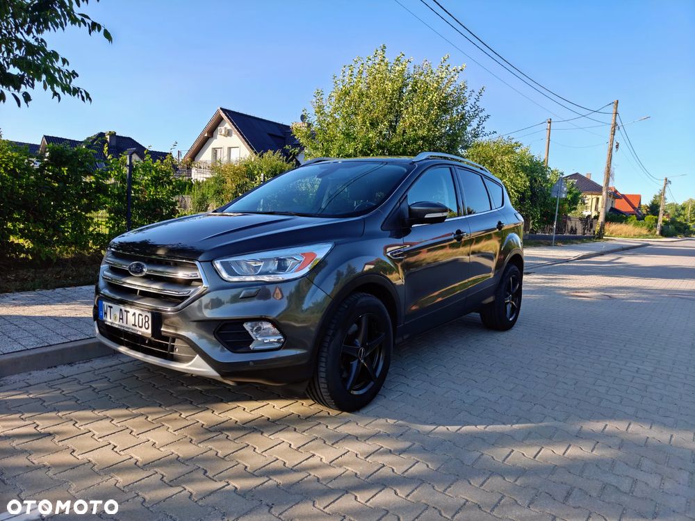 Ford Kuga 2.0 TDCi 2x4 Titanium - 8