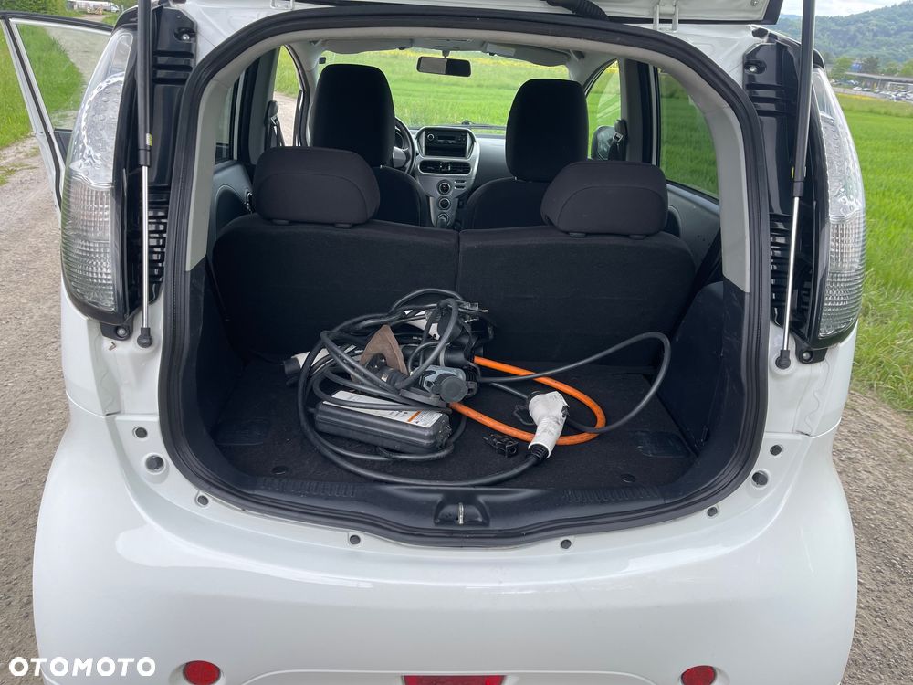Mitsubishi i-MiEV Standard - 12