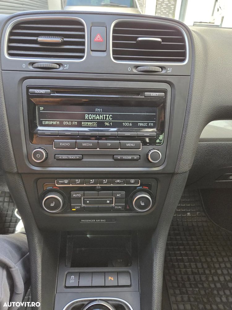 VOLKSWAGEN Golf 2012 — imagine 20