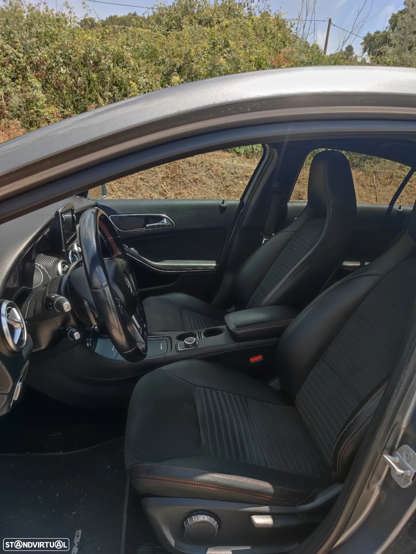 Mercedes-Benz A 180 CDI 7G-DCT AMG Line - 31