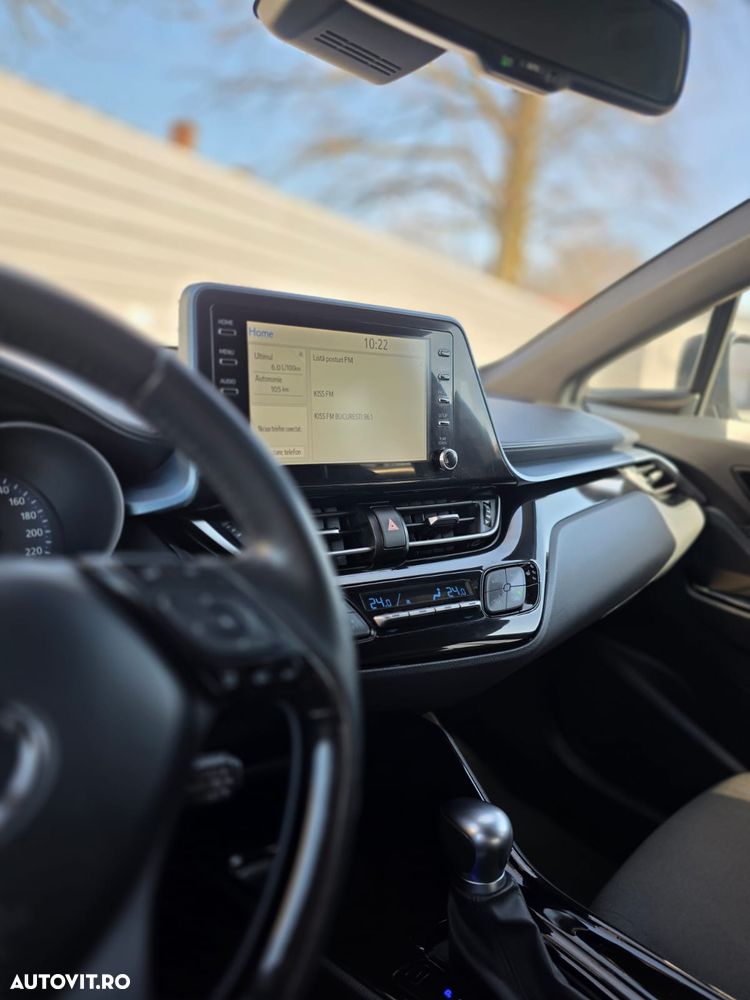 Toyota C-HR 1.8 HSD 122 CP 4x2 CVT C-ult Style - 16