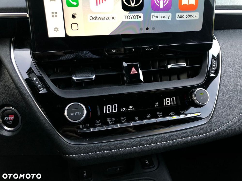 Toyota Corolla 2.0 Hybrid GR Sport Dynamic - 22