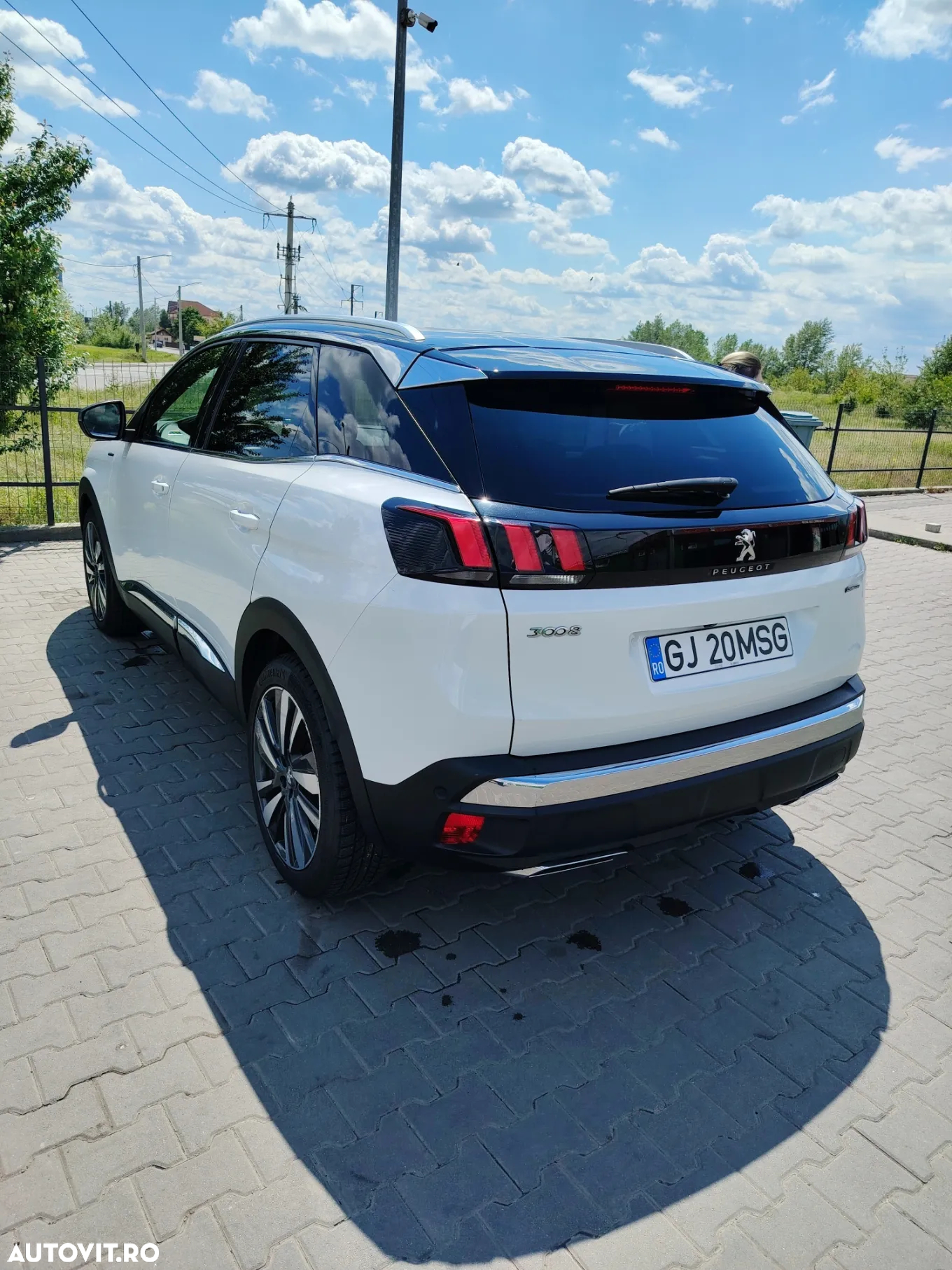 Peugeot 3008 1.2 PureTech Turbo S&S GT-Line - 27