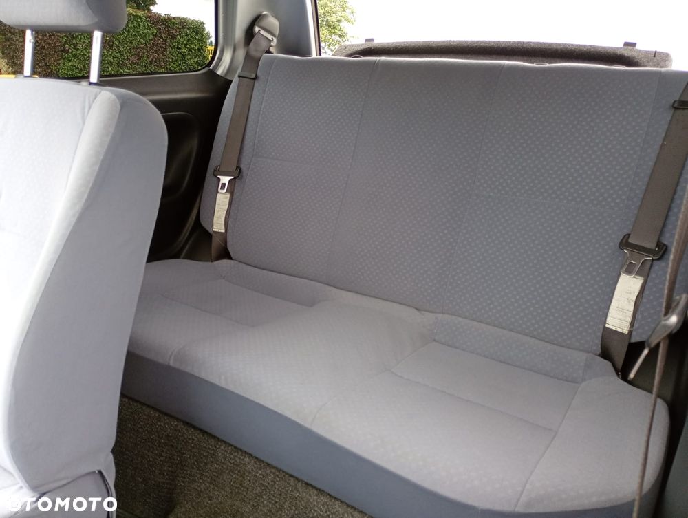Daihatsu Cuore - 18