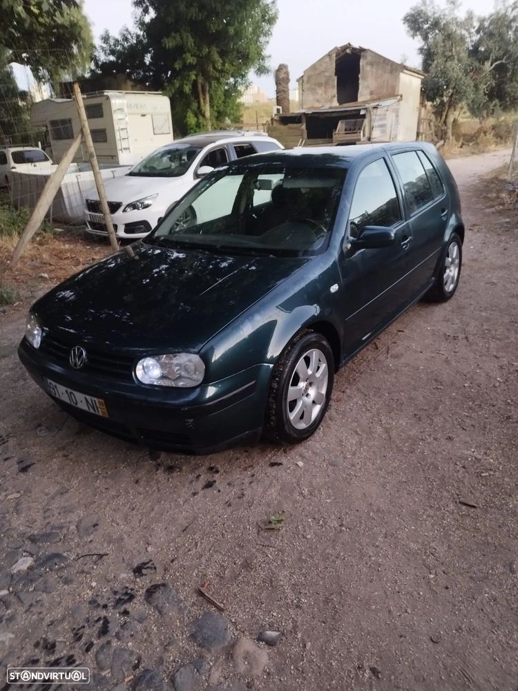 VW Golf - 3