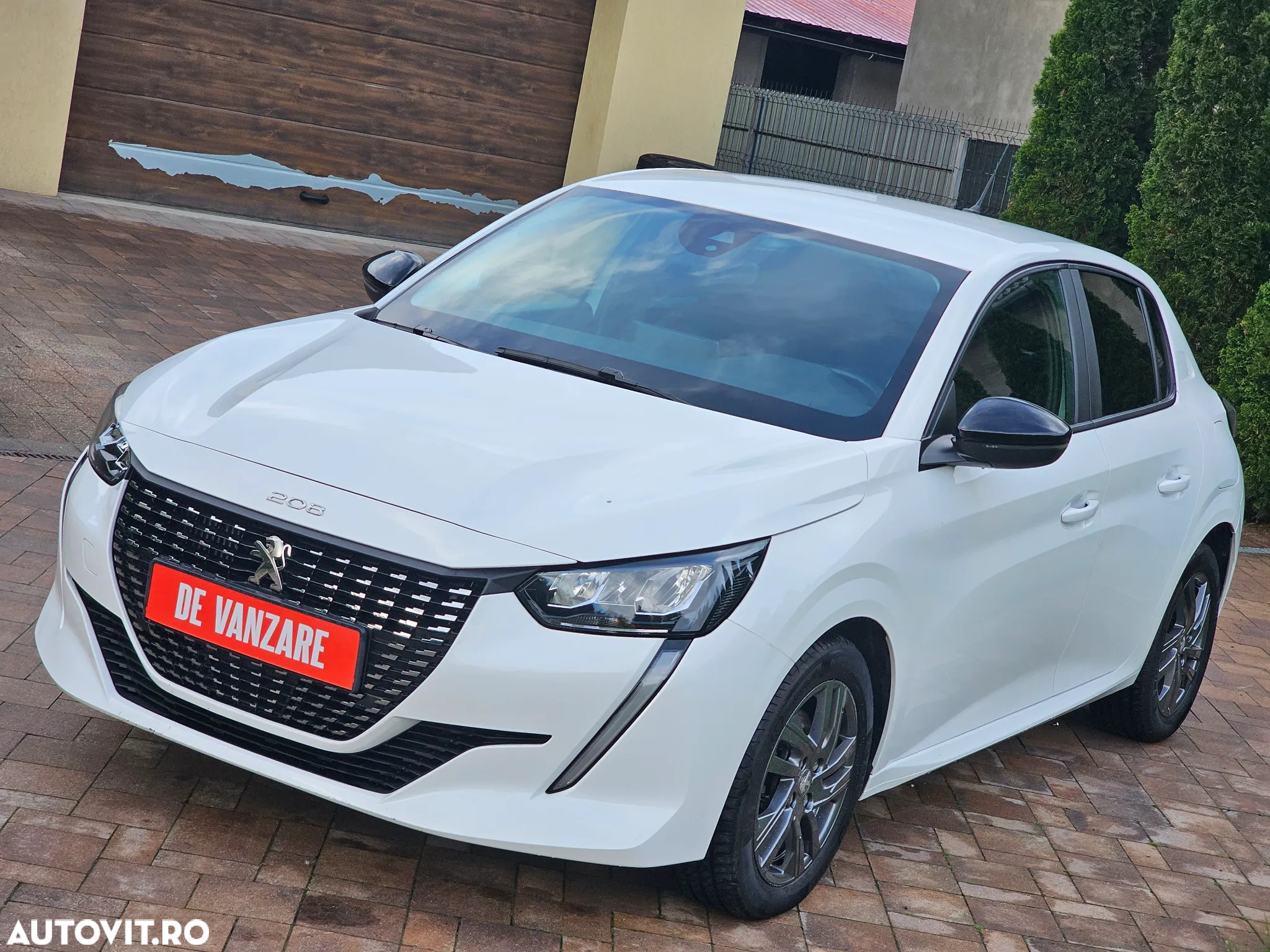 Peugeot 208 1.5 BlueHDi STT Allure - 9