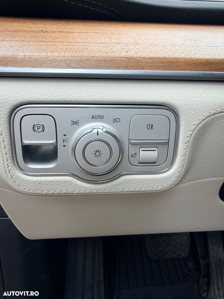 Mercedes-Benz GLE - 22