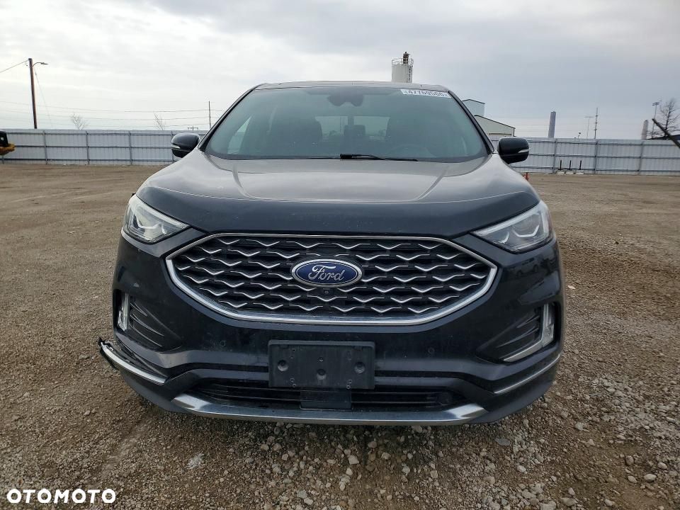 Ford Edge - 9