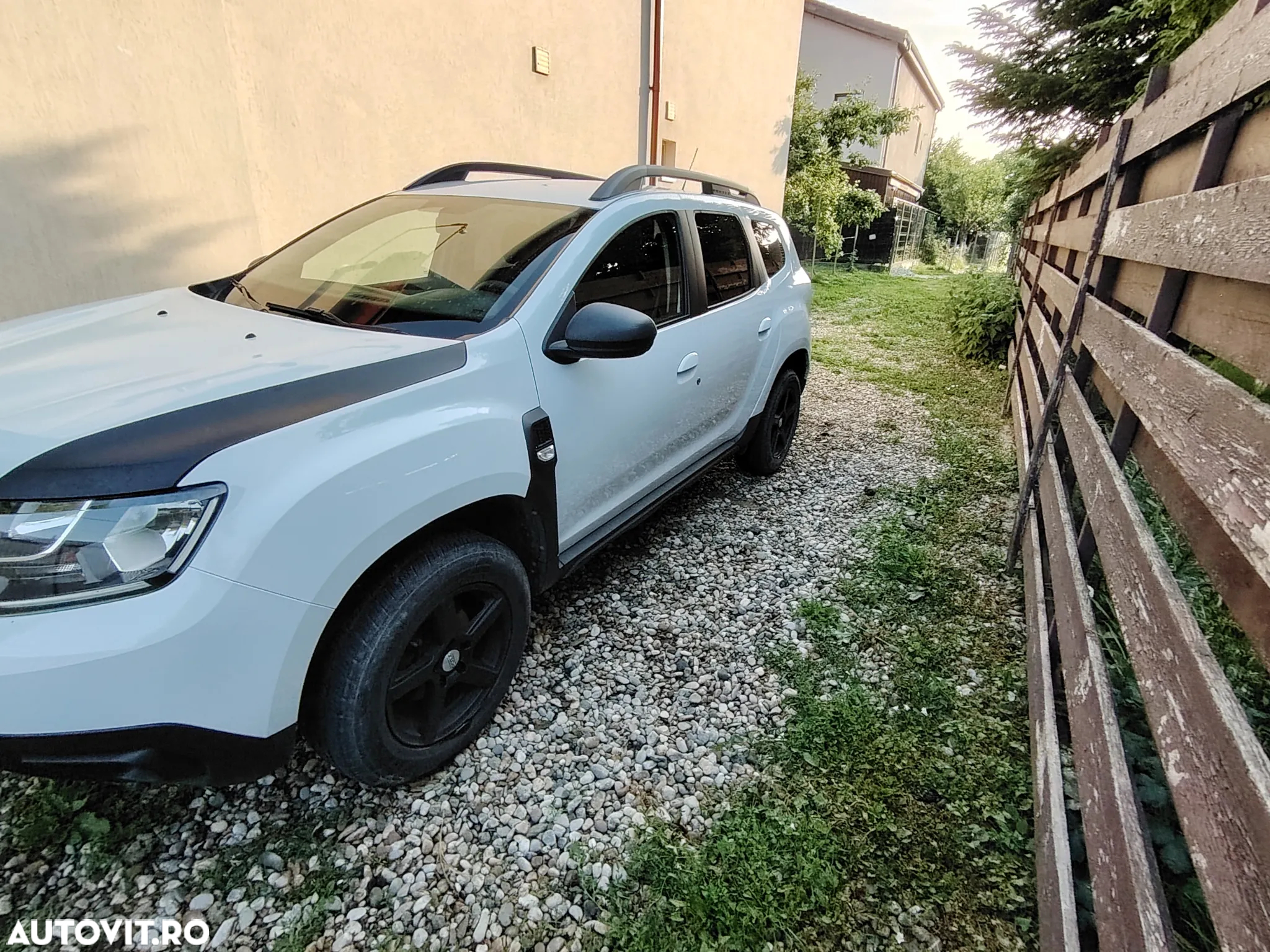 Dacia Duster 1.6 SCe Comfort - 2