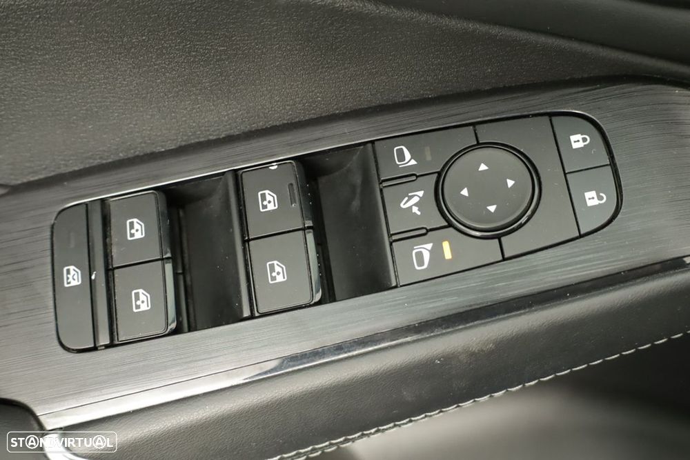 Nissan Qashqai 1.3 DIG-T N-Connecta LED Xtronic - 20