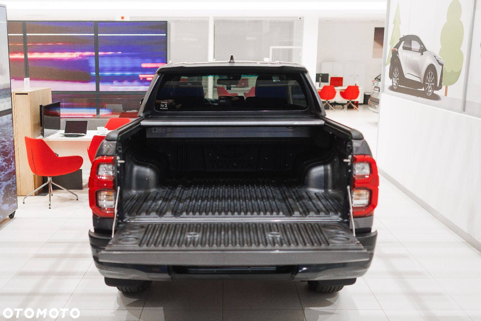 Toyota Hilux - 24