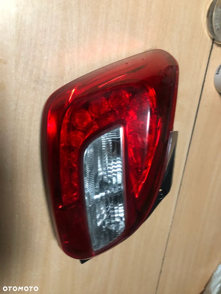 Lampa tył tylna lewa MITSUBISHI SPACE STAR II LIFT 2016- 8330B021 - 2
