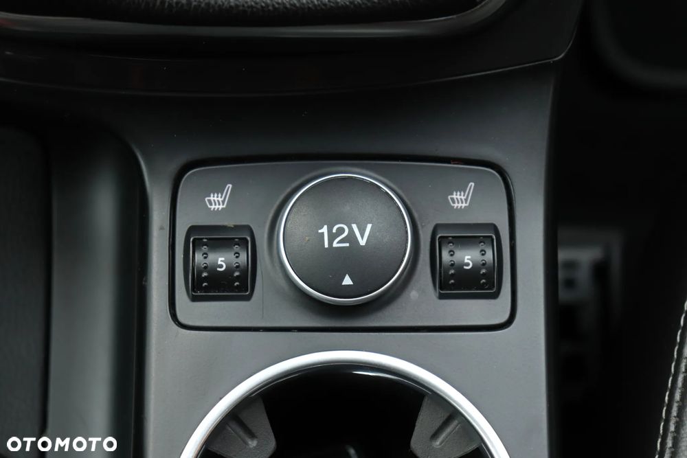 Ford Kuga 2.0 TDCi 4x2 Titanium - 32