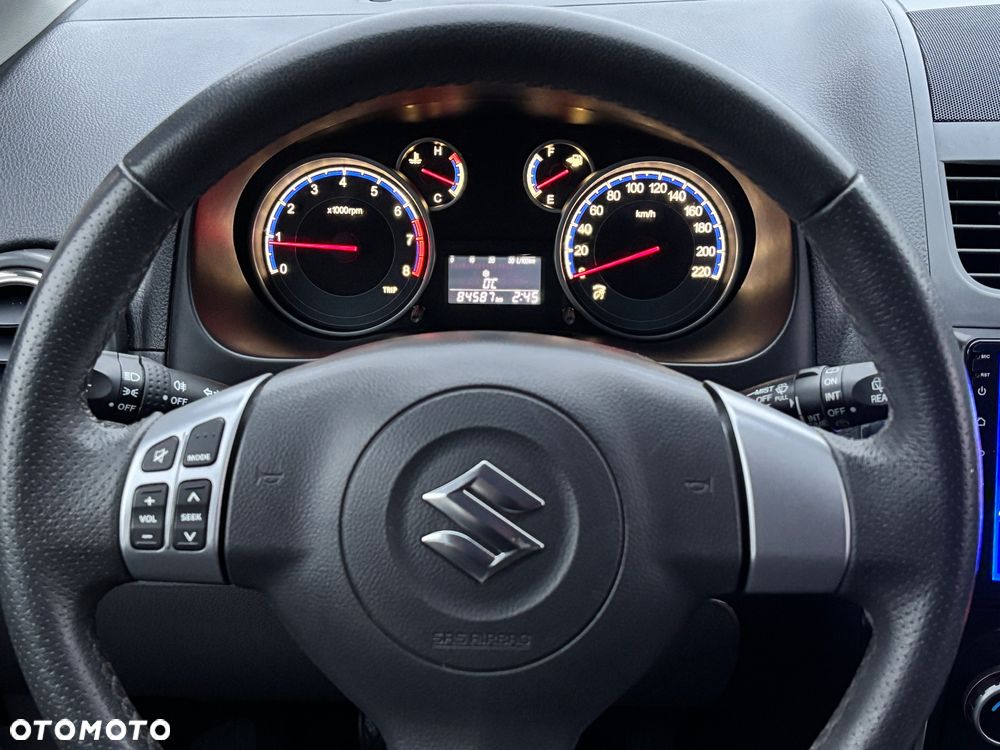 Suzuki SX4 1.6 VVT 4x2 Style - 14