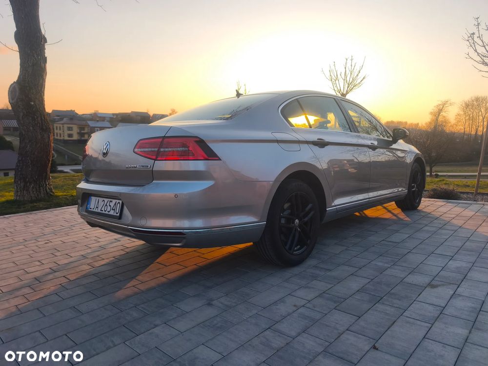 Volkswagen Passat 2.0 TDI BMT Highline DSG - 1