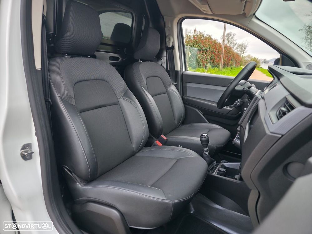 Renault Express 1.5 Blue dCi Advance - 26