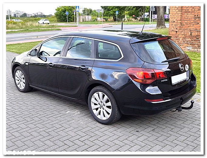 Opel Astra 1.7 CDTI DPF Design Edition - 12
