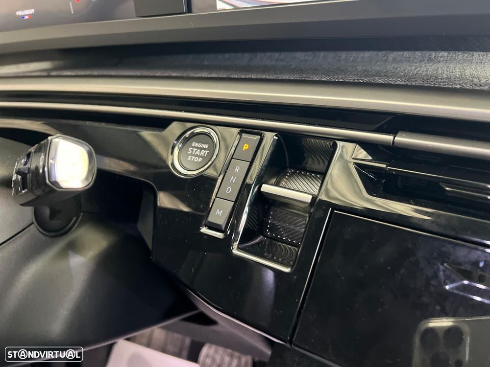 Peugeot 3008 1.2 Hybrid Allure Pack e-DCS6 - 29