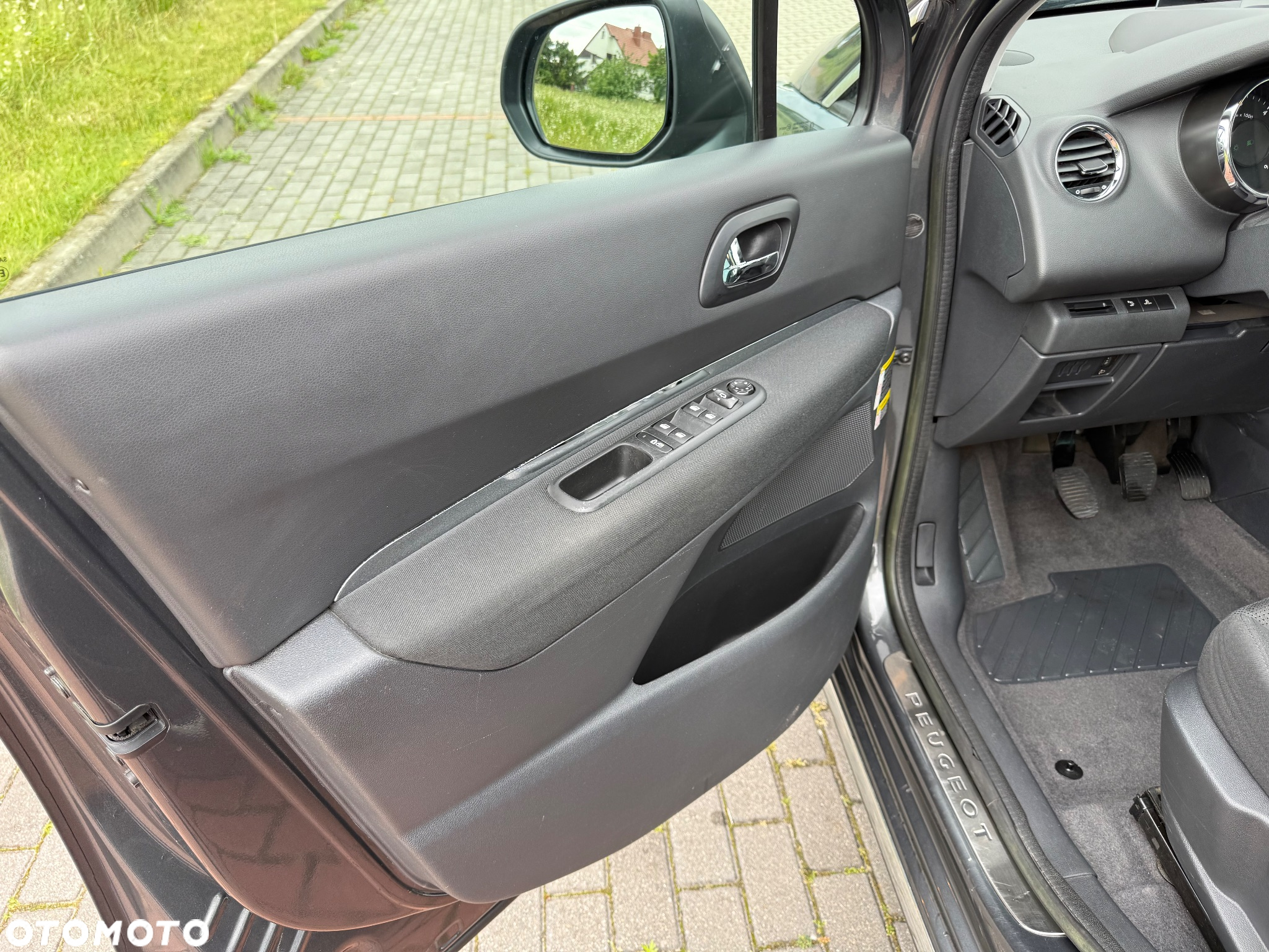 Peugeot 3008 2.0 HDi Premium - 13