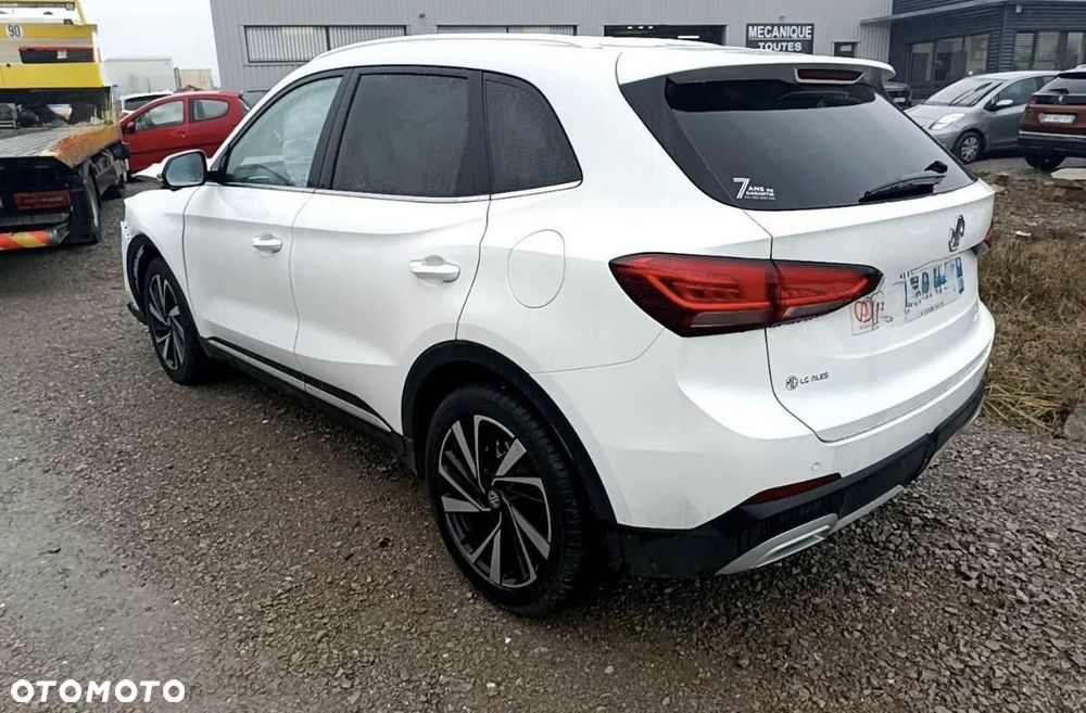 MG ZS Hybrid+ Luxury - 3