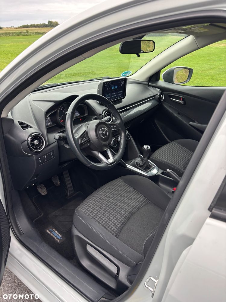 Mazda 2 - 21