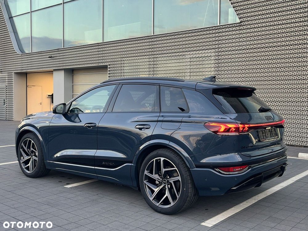 Audi Q6 e-tron - 4