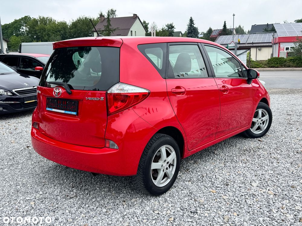 Toyota Verso S 1.33 VVT-i - 9