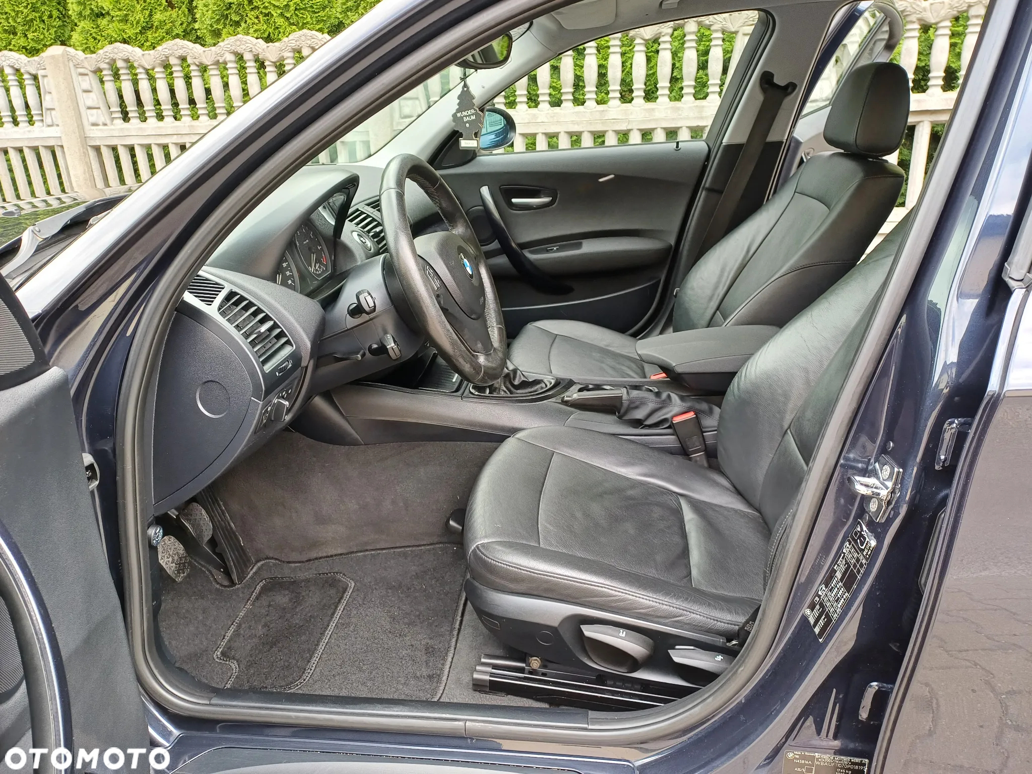 BMW Seria 1 116i - 10