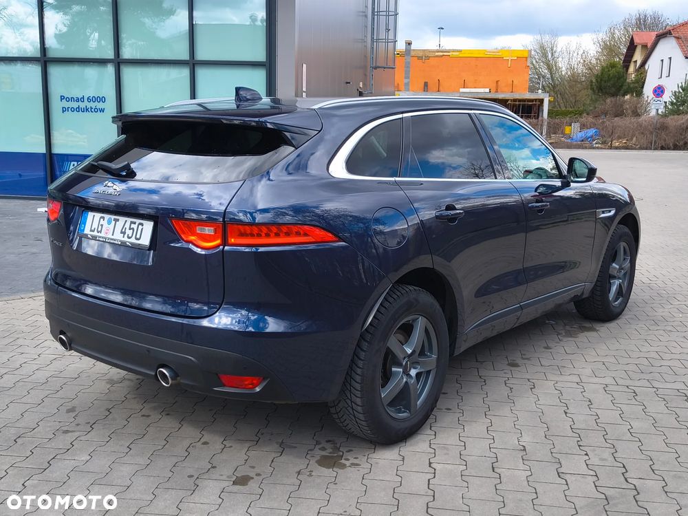 Jaguar F-Pace - 19