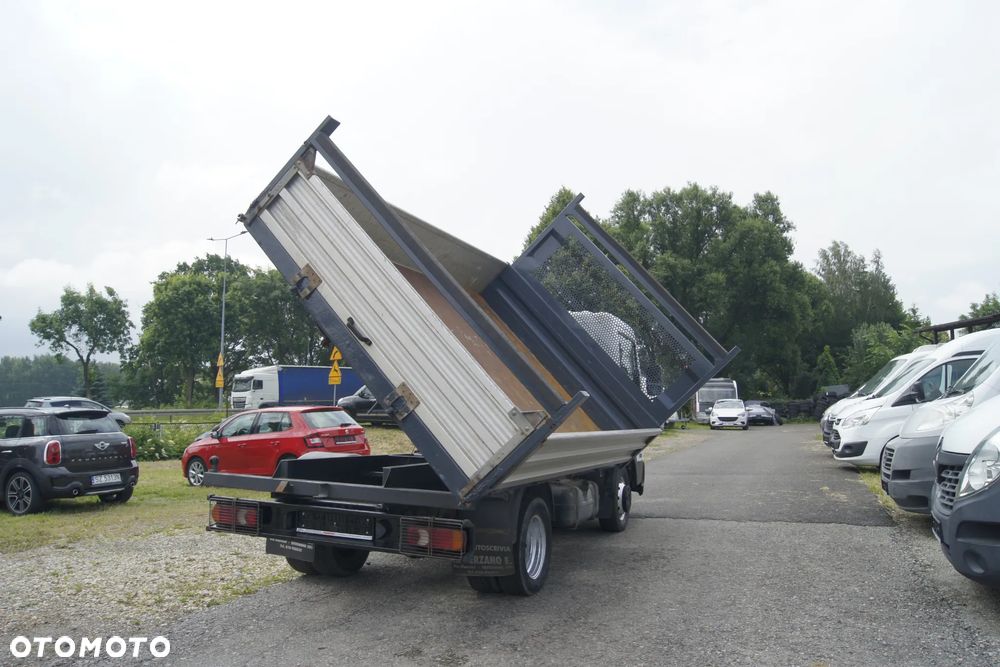Nissan CABSTAR - 7