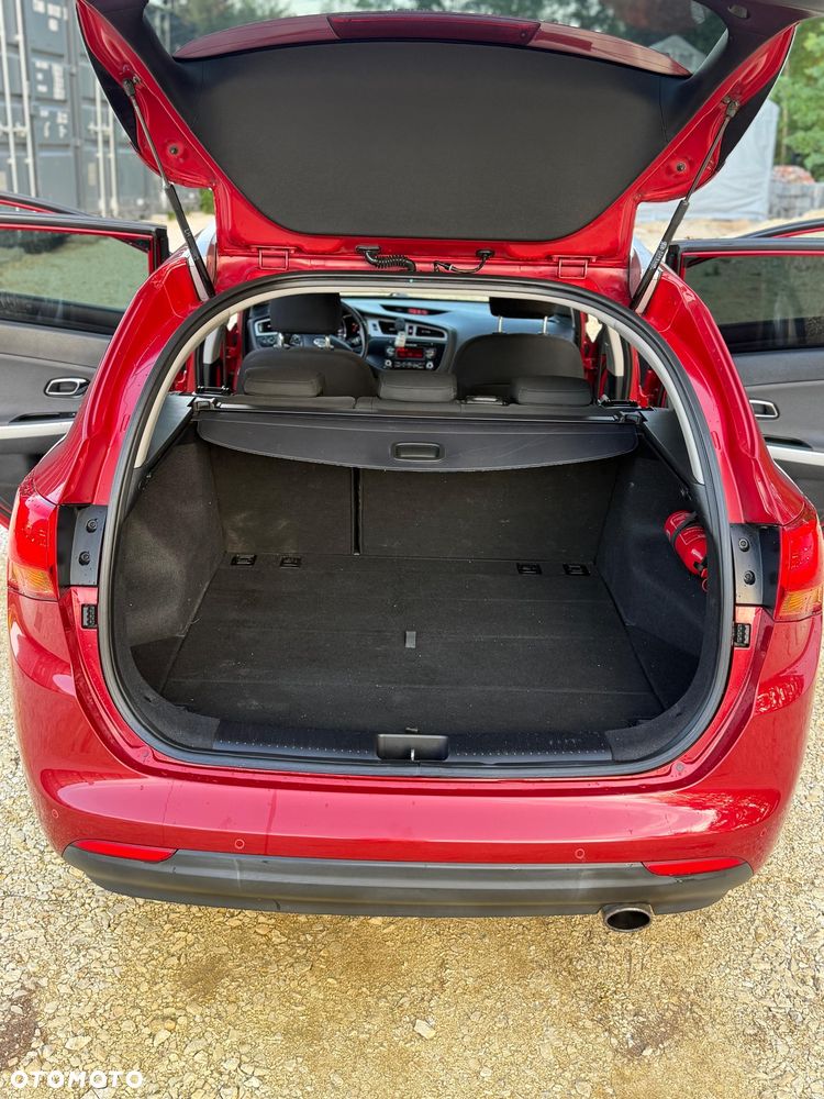 Kia Ceed 1.6 GDI M - 12