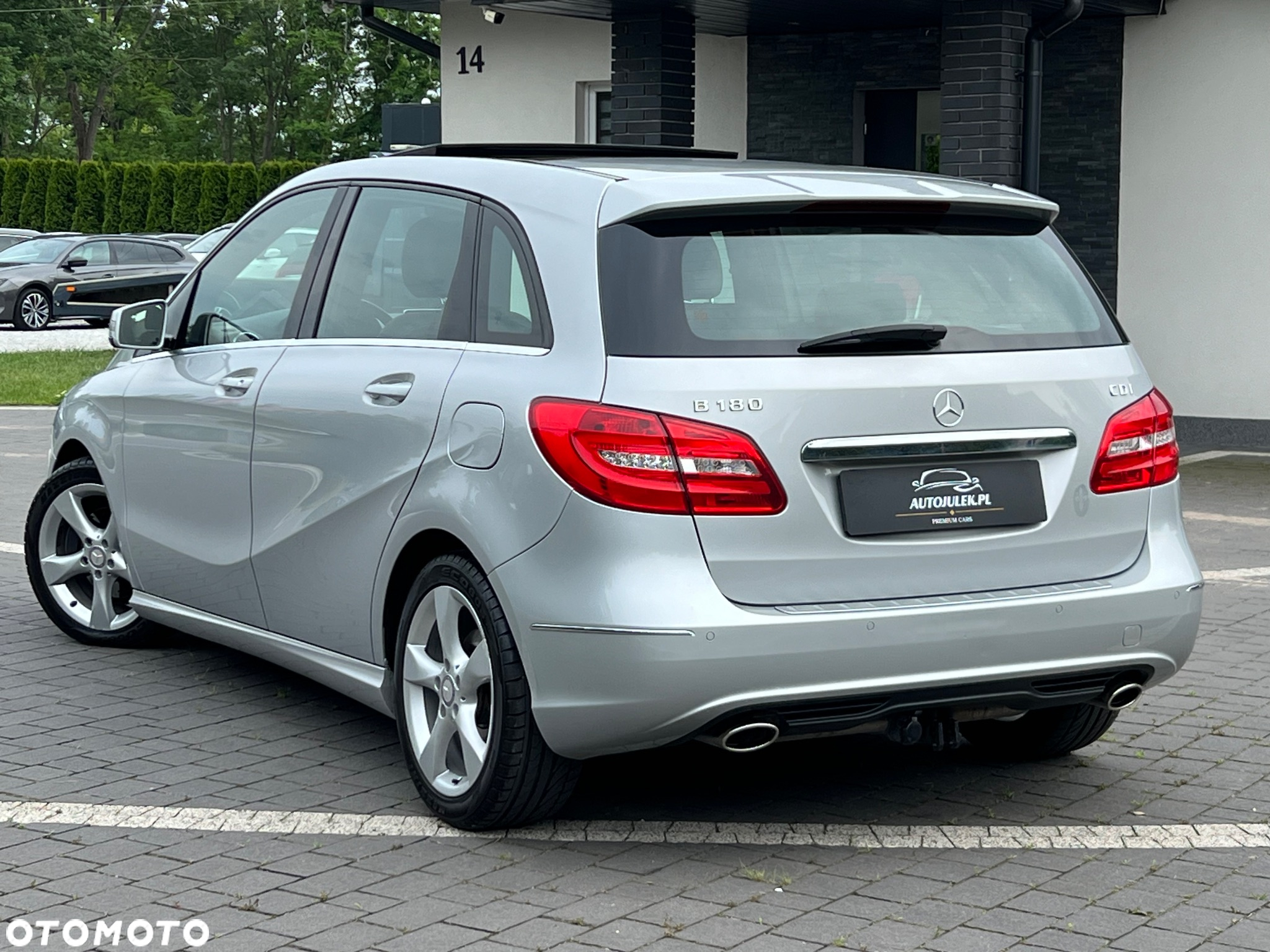 Mercedes-Benz Klasa B 180 CDI (BlueEFFICIENCY) - 14